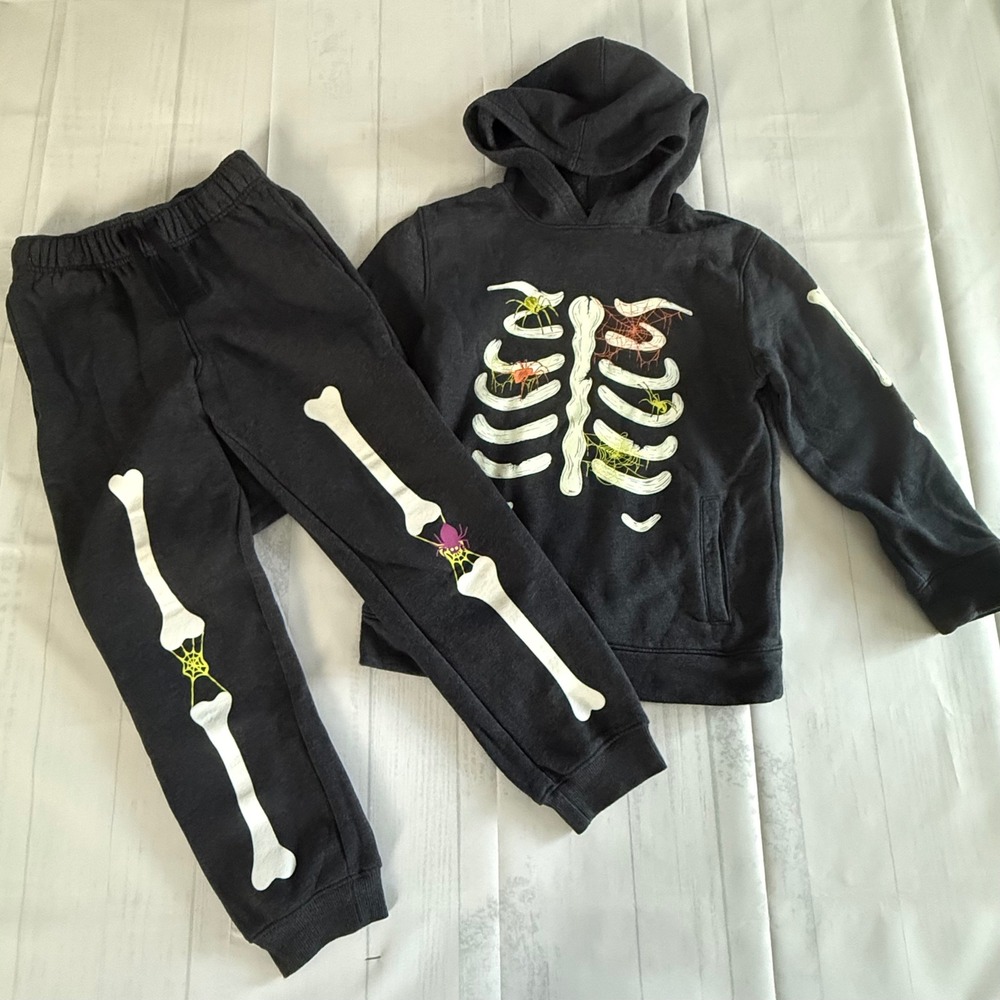Cat & Jack Boys Skeleton Spider Hoodie and Jogger Pants Set Black Size S 6/7